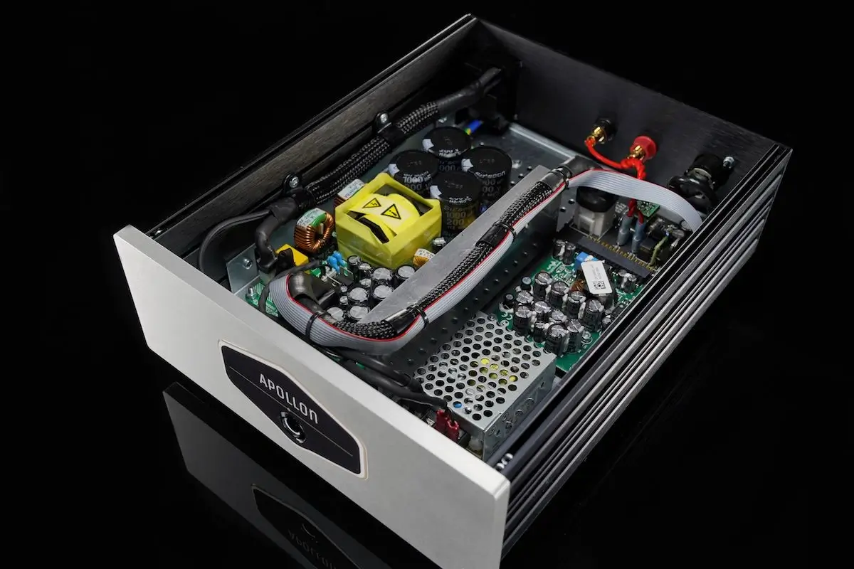 A compact and powerful Class-D monoblock amplifier